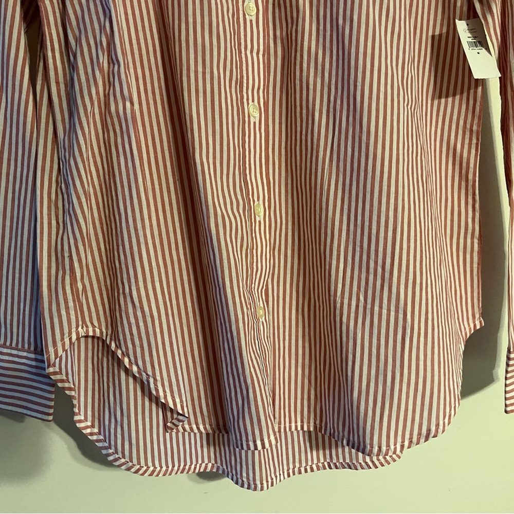 Old Navy red and white button down cotton shirt. For men or women.
